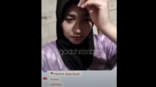 OmeTV Hijab Hitam